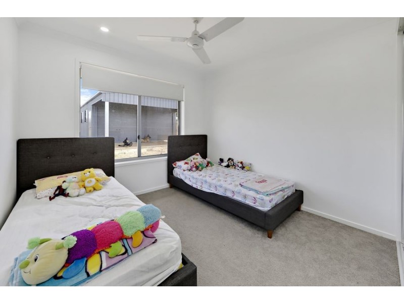 52 Rickerts road, Burnett Heads QLD 4670