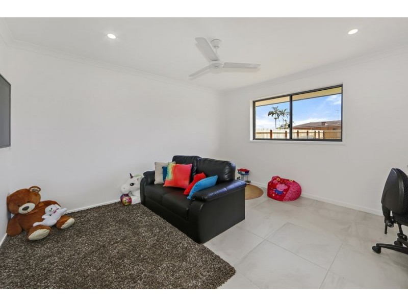 52 Rickerts road, Burnett Heads QLD 4670