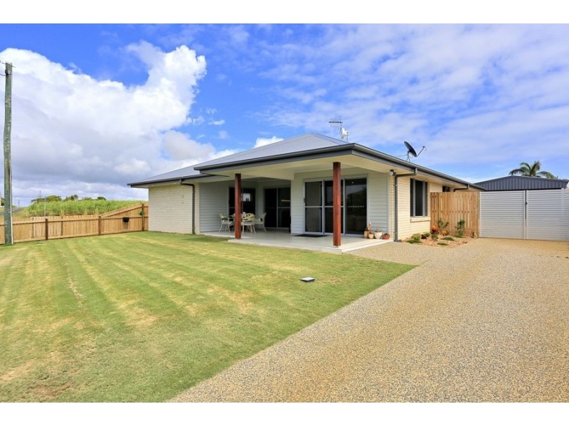 52 Rickerts road, Burnett Heads QLD 4670