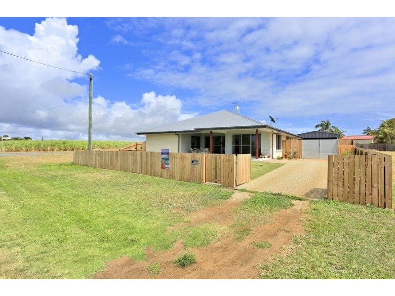 52 Rickerts road, Burnett Heads QLD 4670