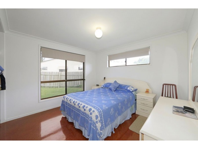 3 Crystal Court, Elliott Heads QLD 4670