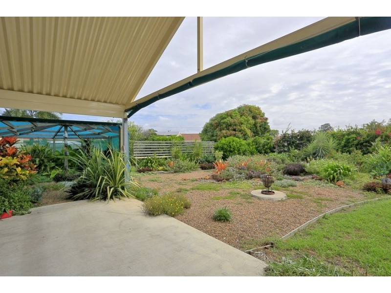 3 Crystal Court, Elliott Heads QLD 4670