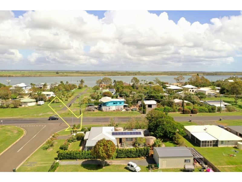 47 Powers street, Burnett Heads QLD 4670