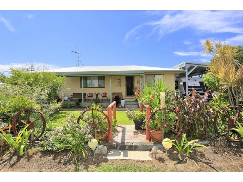47 Powers street, Burnett Heads QLD 4670