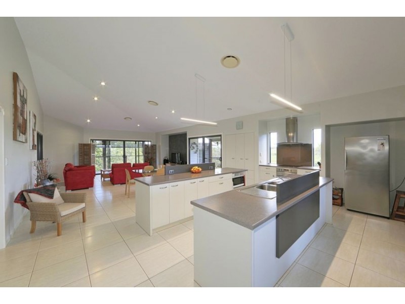 183 St Johns Road, Woongarra QLD 4670