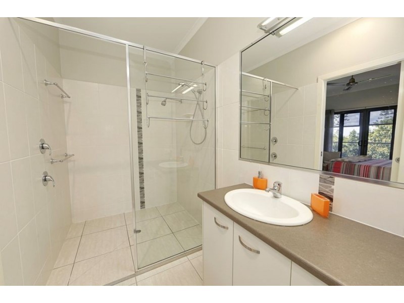 183 St Johns Road, Woongarra QLD 4670