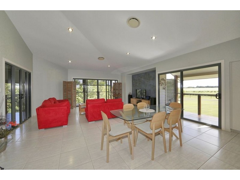 183 St Johns Road, Woongarra QLD 4670