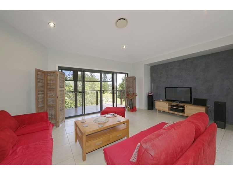 183 St Johns Road, Woongarra QLD 4670