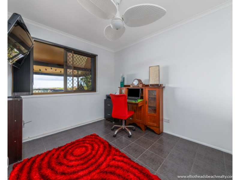 93 Shelley street, Burnett Heads QLD 4670