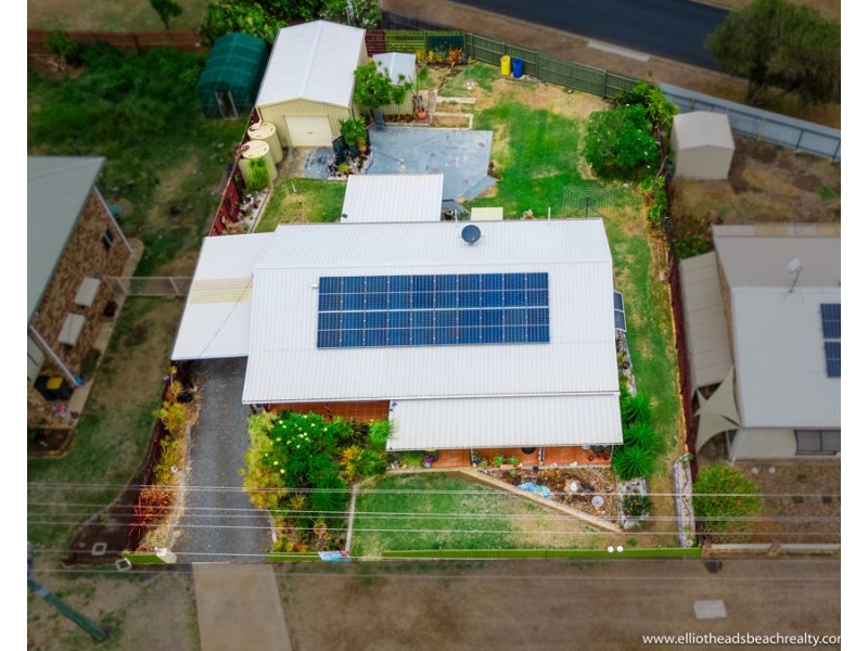 93 Shelley street, Burnett Heads QLD 4670