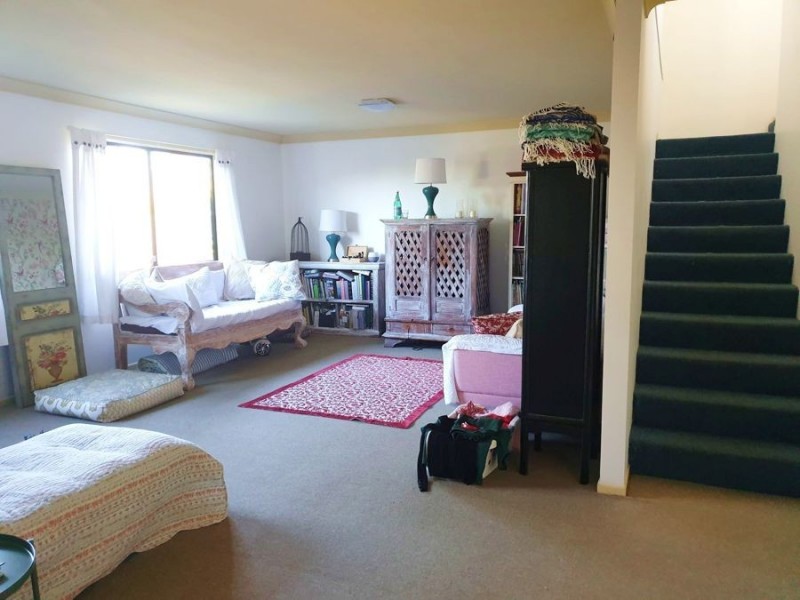 26 Cove street, Burnett Heads QLD 4670