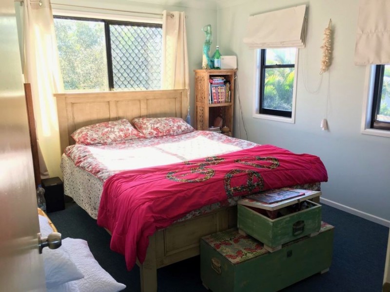 26 Cove street, Burnett Heads QLD 4670