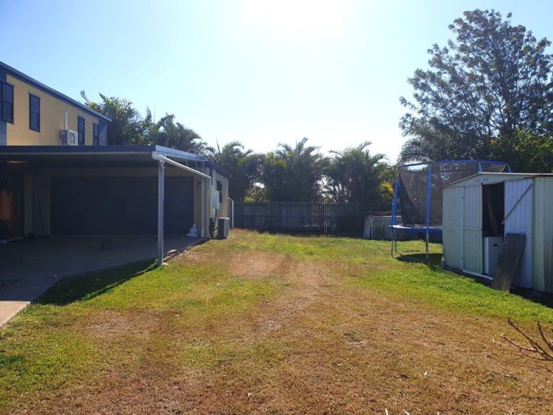 26 Cove street, Burnett Heads QLD 4670