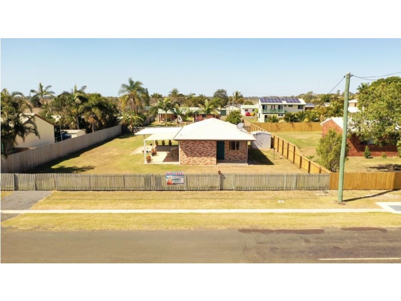 59 Sea Park Road, Burnett Heads QLD 4670