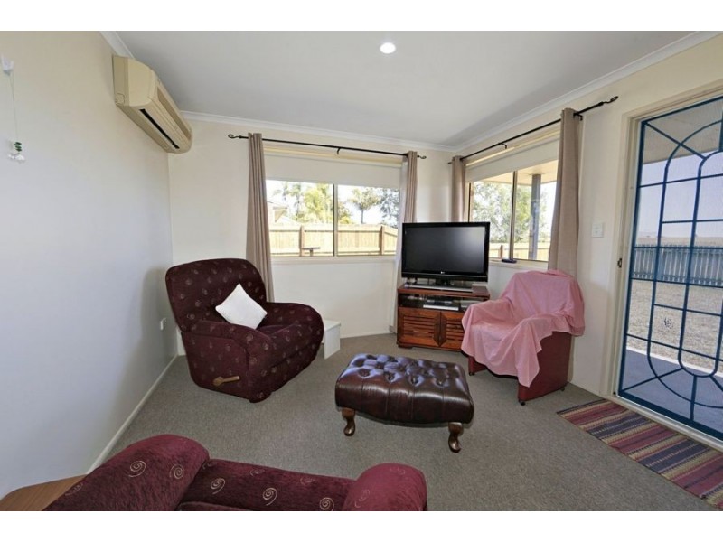 59 Sea Park Road, Burnett Heads QLD 4670