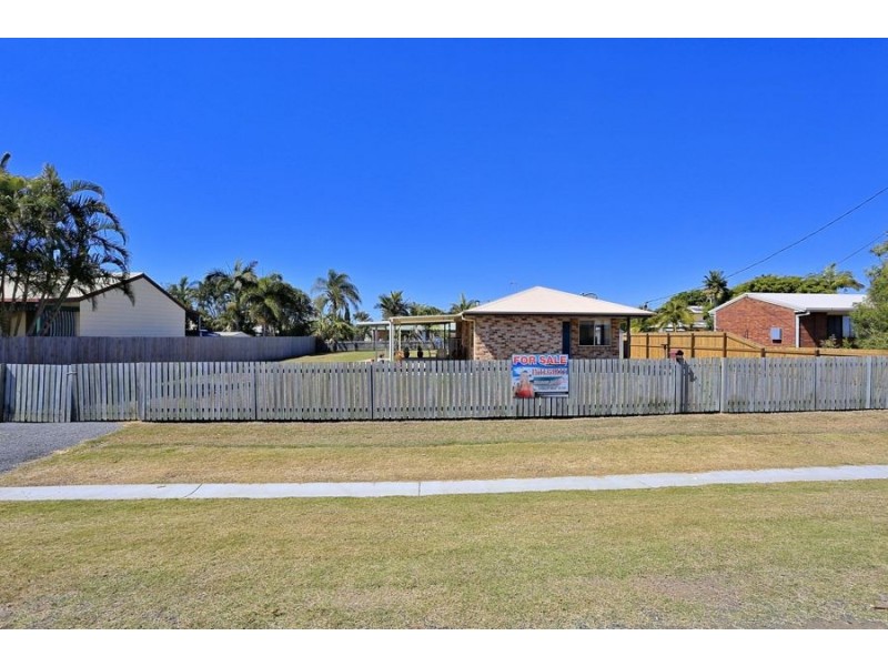 59 Sea Park Road, Burnett Heads QLD 4670