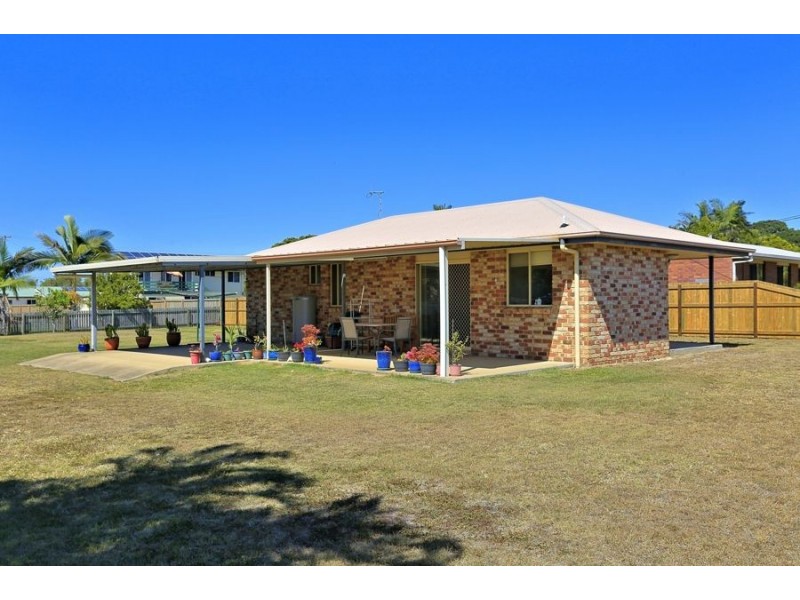 59 Sea Park Road, Burnett Heads QLD 4670