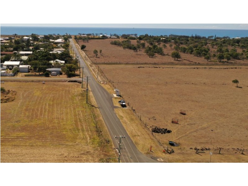 59 Sea Park Road, Burnett Heads QLD 4670