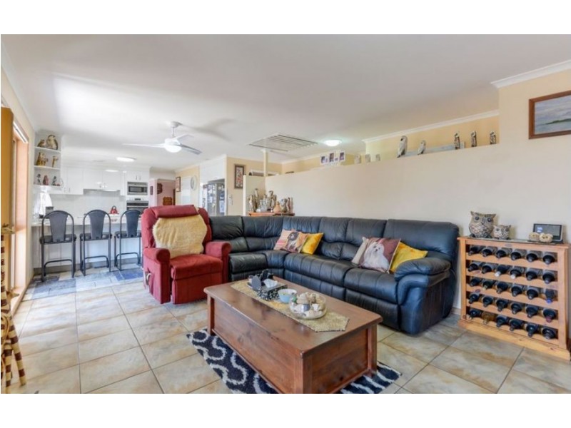 91 Shelley street, Burnett Heads QLD 4670