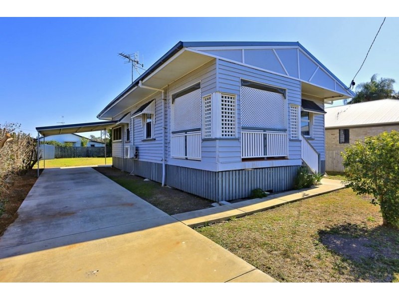 7 Moore Street, Elliott Heads QLD 4670