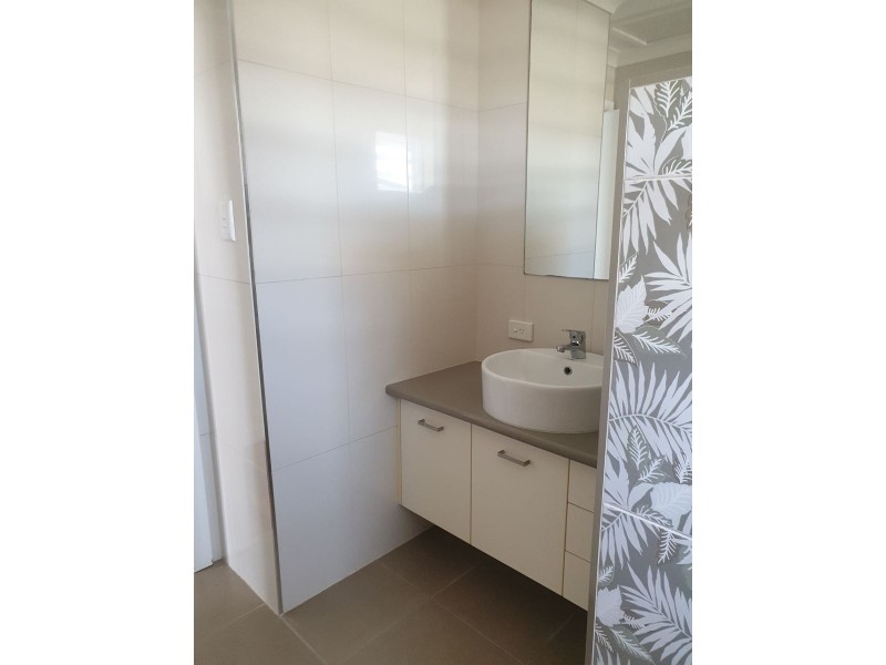 30 Wave Street, Burnett Heads QLD 4670