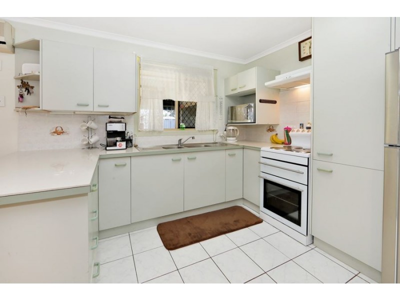 5 Beach street, Burnett Heads QLD 4670