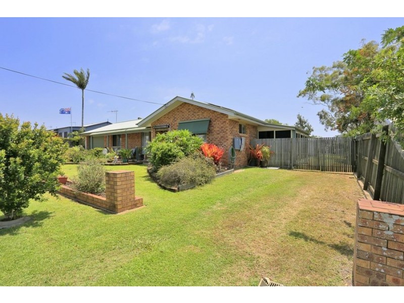 5 Beach street, Burnett Heads QLD 4670