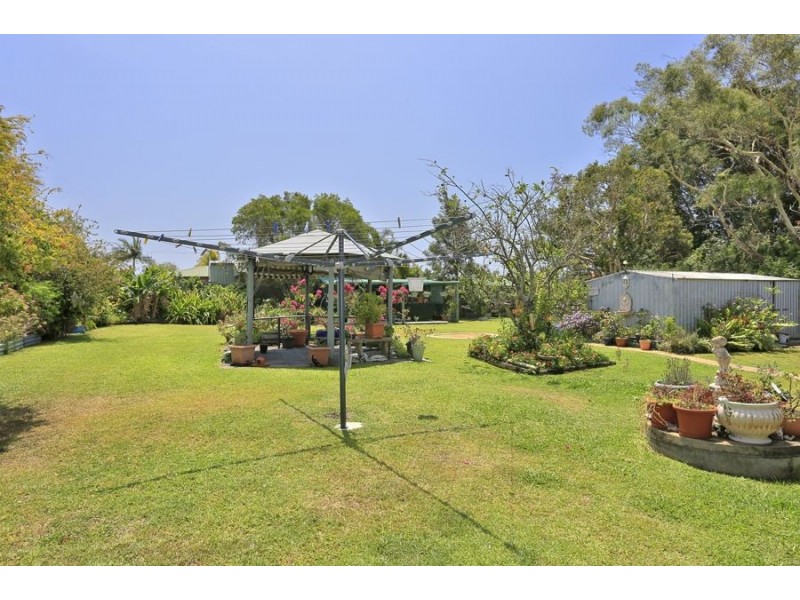 5 Beach street, Burnett Heads QLD 4670