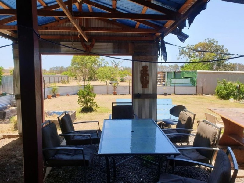 68 Rowlands Road, Burnett Heads QLD 4670