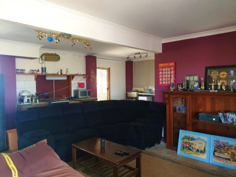 68 Rowlands Road, Burnett Heads QLD 4670