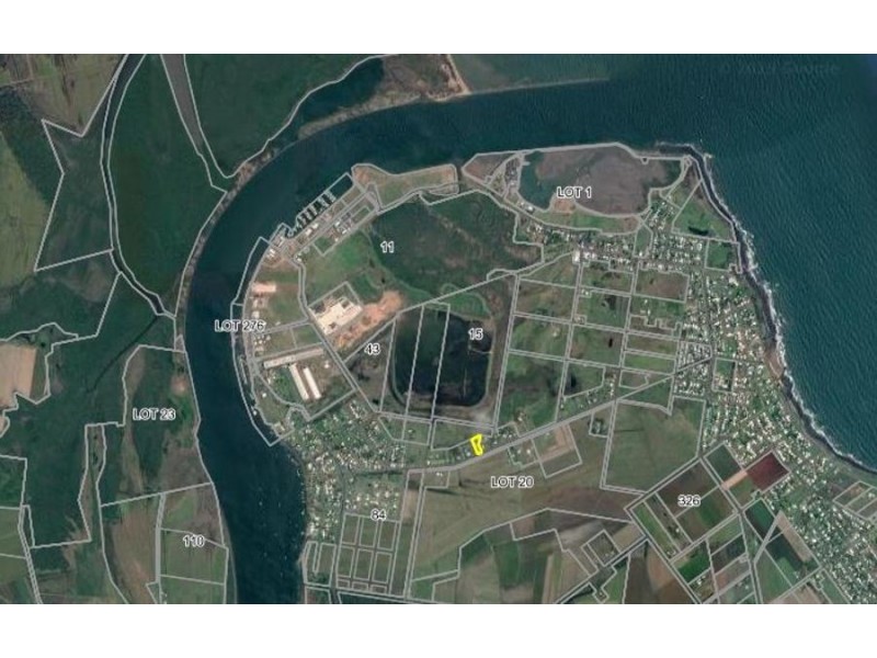 68 Rowlands Road, Burnett Heads QLD 4670