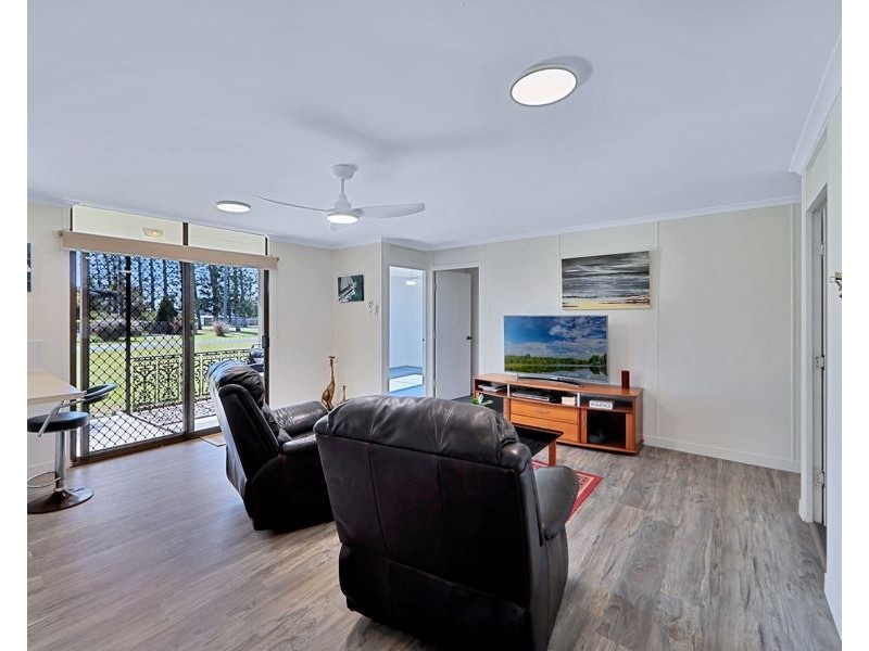 30 Dante street, Burnett Heads QLD 4670