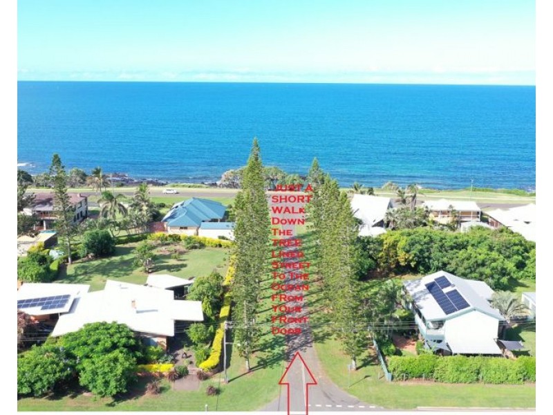 30 Dante street, Burnett Heads QLD 4670