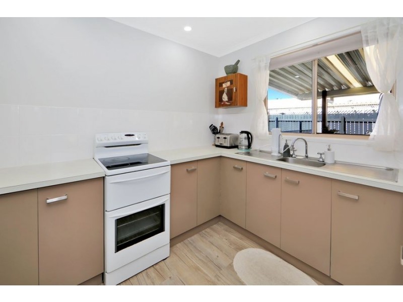 9 Marian street, Coral Cove QLD 4670