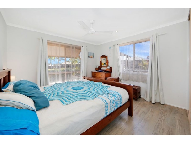 9 Marian street, Coral Cove QLD 4670