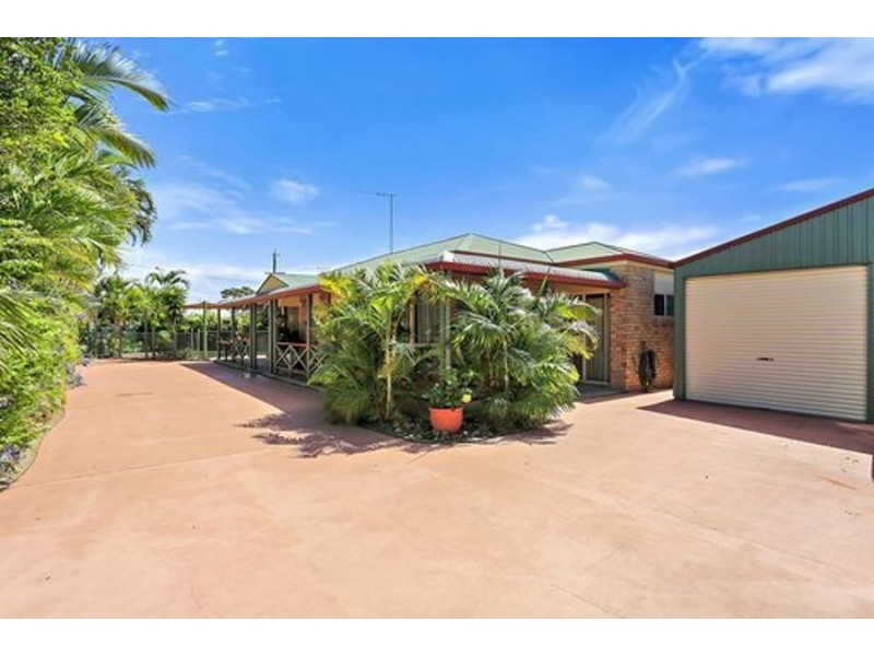 6 Geary Street, Burnett Heads QLD 4670