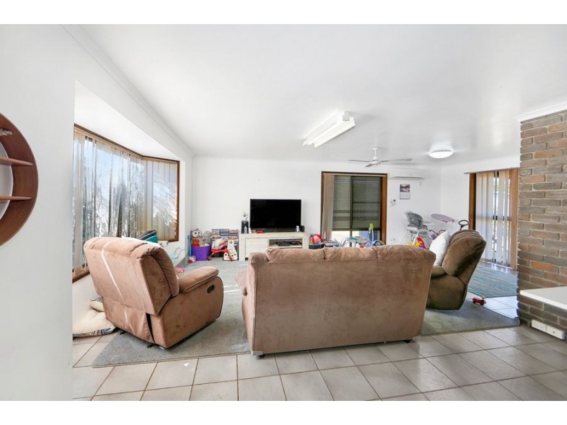 9 Gozo Court, Elliott Heads QLD 4670