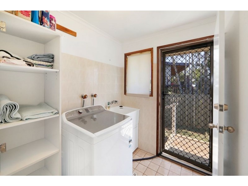 9 Gozo Court, Elliott Heads QLD 4670