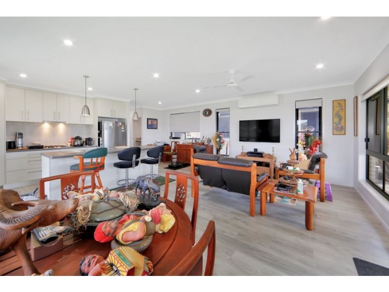 3 Allana Court, Elliott Heads QLD 4670
