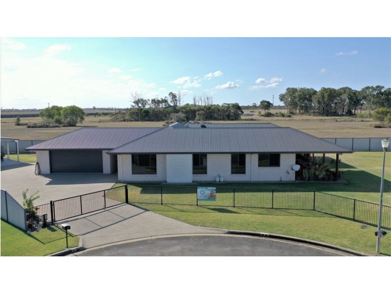 3 Allana Court, Elliott Heads QLD 4670