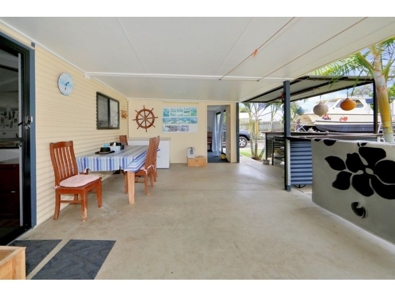 43 Corser Street, Burnett Heads QLD 4670