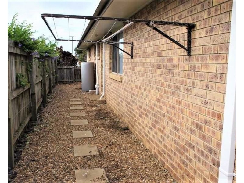 4 Crystal Court, Elliott Heads QLD 4670