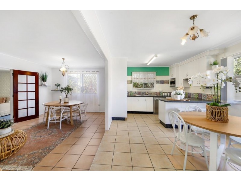 45 Harvey Street, Avenell Heights QLD 4670