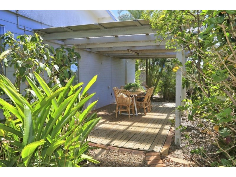 45 Harvey Street, Avenell Heights QLD 4670