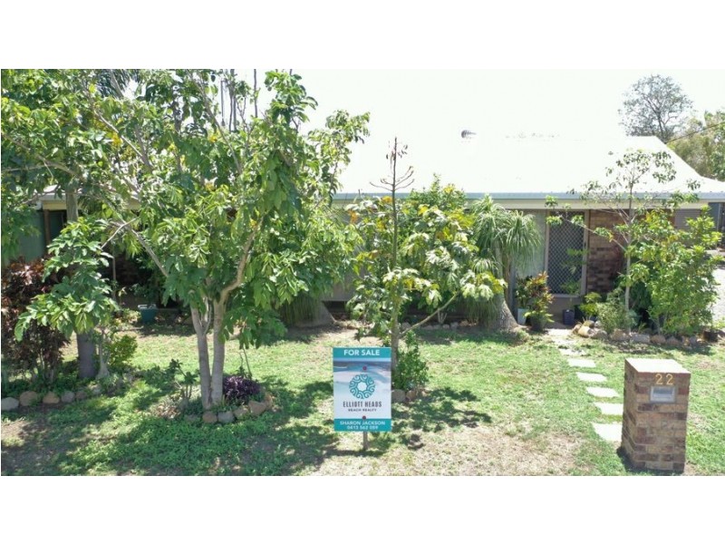22 OCEAN STREET, Burnett Heads QLD 4670