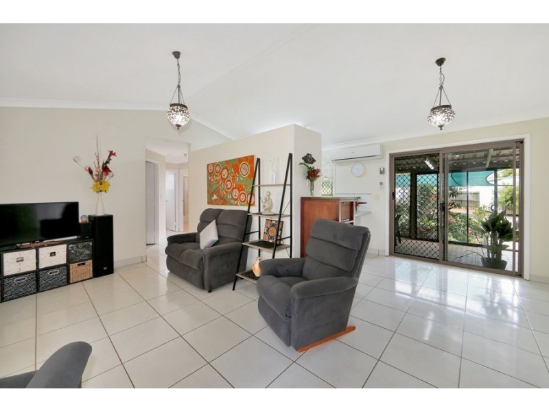 22 OCEAN STREET, Burnett Heads QLD 4670