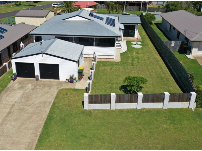 14 Blue Water drive, Elliott Heads QLD 4670