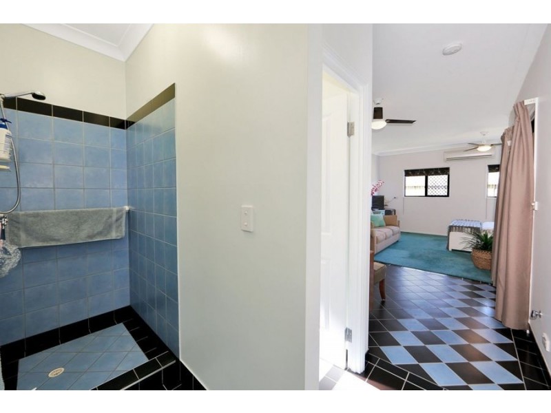 14 Blue Water drive, Elliott Heads QLD 4670