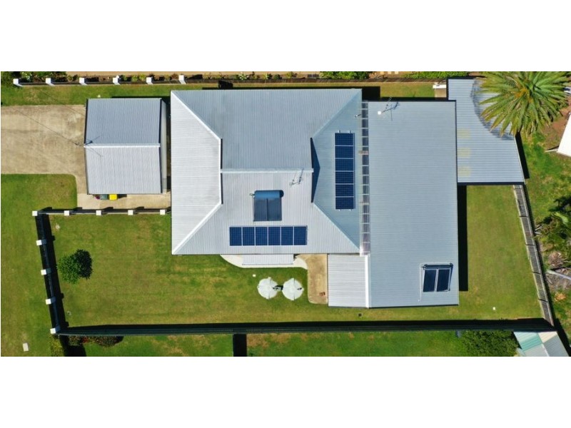 14 Blue Water drive, Elliott Heads QLD 4670