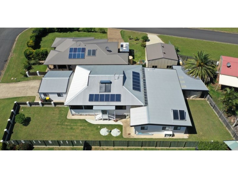 14 Blue Water drive, Elliott Heads QLD 4670